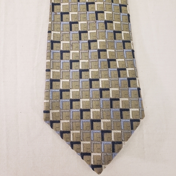 Nautica Gold and Blue Tie 100% Silk - Picture 1 of 4